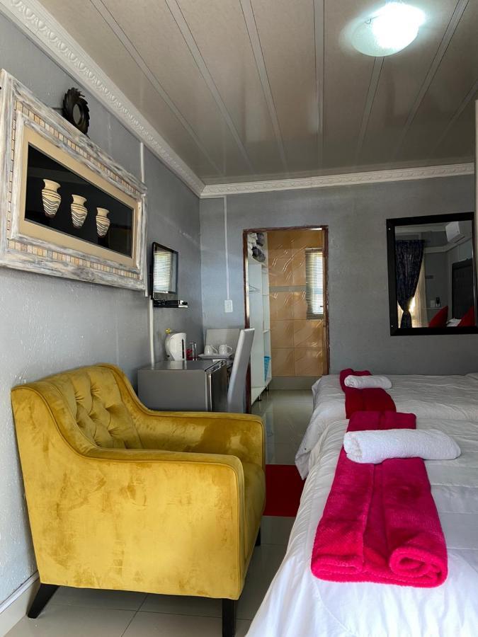 Nsuku Bed And Breakfast Thulamahashi Εξωτερικό φωτογραφία
