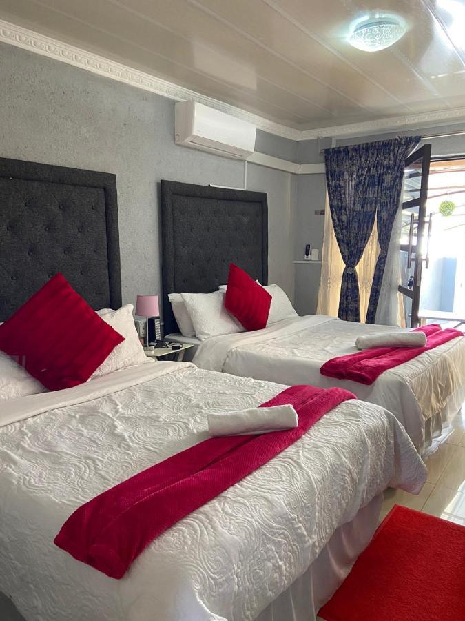 Nsuku Bed And Breakfast Thulamahashi Εξωτερικό φωτογραφία