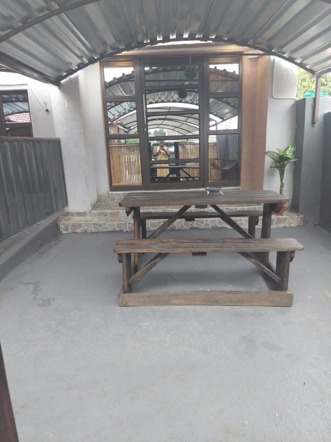 Nsuku Bed And Breakfast Thulamahashi Εξωτερικό φωτογραφία