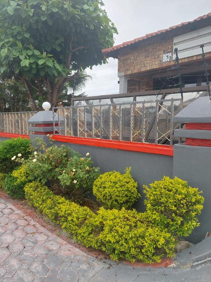 Nsuku Bed And Breakfast Thulamahashi Εξωτερικό φωτογραφία