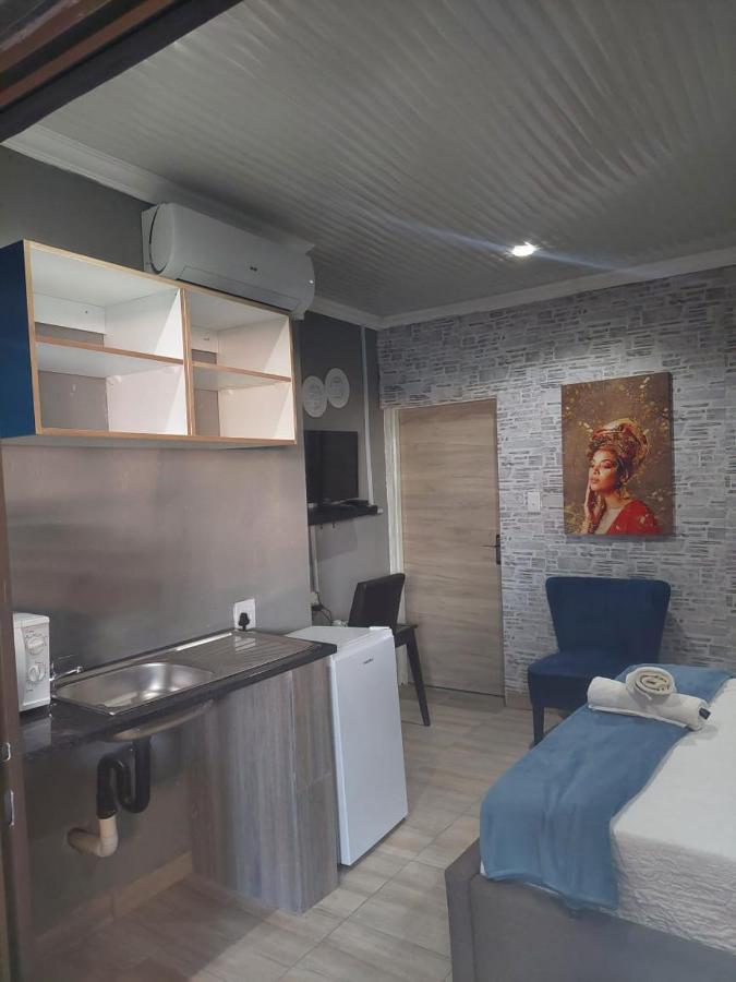 Nsuku Bed And Breakfast Thulamahashi Εξωτερικό φωτογραφία